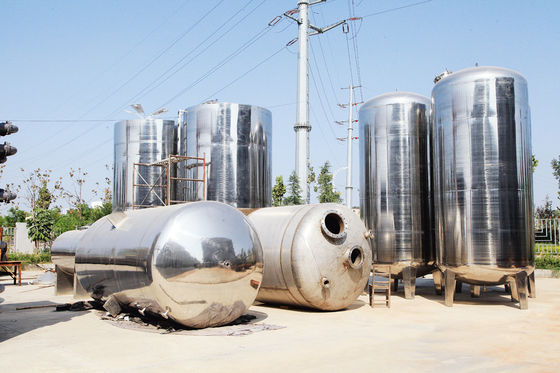 Se necesitan 300 metros cuadrados de superficie para los residuos de neumáticos y plástico para la máquina de pirólisis de aceite de combustible
