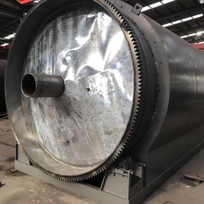 Máquina de pirólisis de residuos plásticos con alta producción de aceite y panel de control fácil de usar