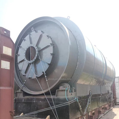Máquina de reciclado de agua de refrigeración para refinar neumáticos en recursos rentables