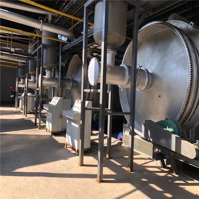 Máquina de reciclado de agua de refrigeración para refinar neumáticos en recursos rentables