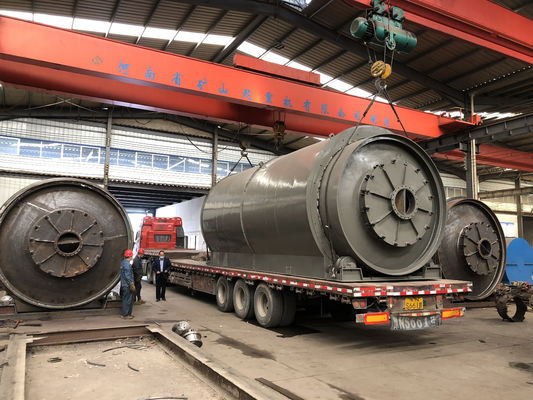 Peso de la máquina 38 toneladas Línea de producción de reciclaje de aceite de caucho con voltaje 380V