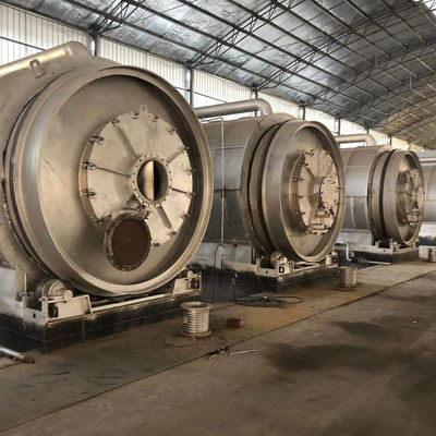 300 metros cuadrados Área requerida 15 TPD de residuos de neumáticos Máquina de pirólisis de aceite para el reciclaje de aceite